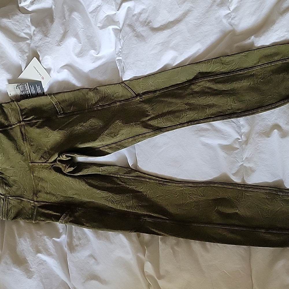 NWT Lululemon Fast and Free 25" Tight